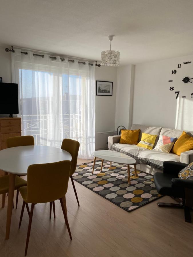 Vallon 3 Pieces Avec Balcon